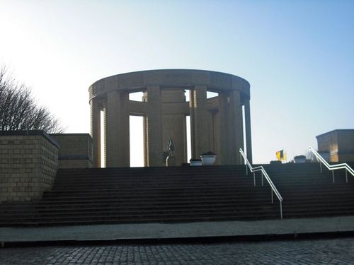 In Nieuwpoort (BE) kwam ik dit monument tegen, erg groot.